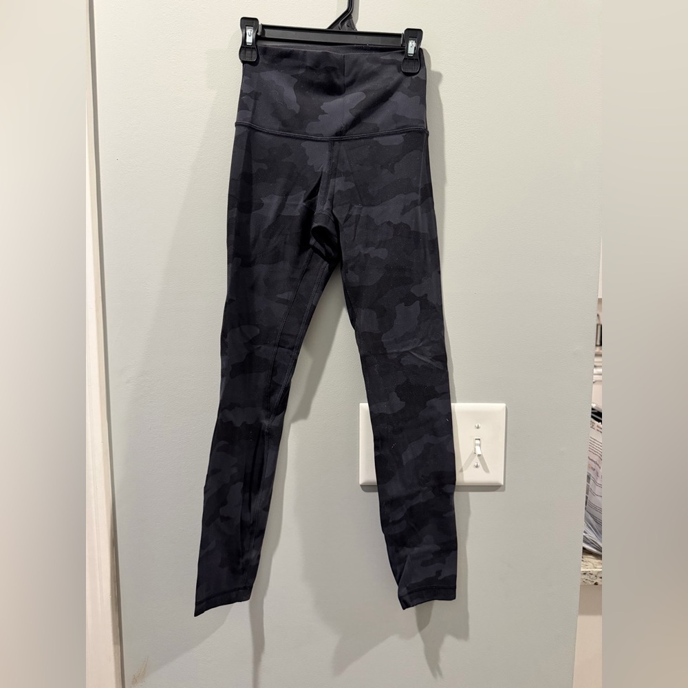 Lululemon Athletica Black Camouflage Leggings